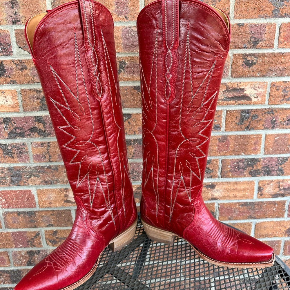 Tecovas Ruby Loretta - 7.5 - image 6